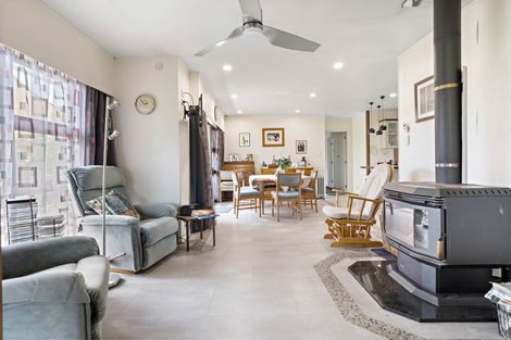 Photo of property in 17 Benalder Crescent, Tokoroa, 3420