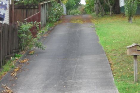 Photo of property in 1/13 Crystal Avenue, Glendene, Auckland, 0602