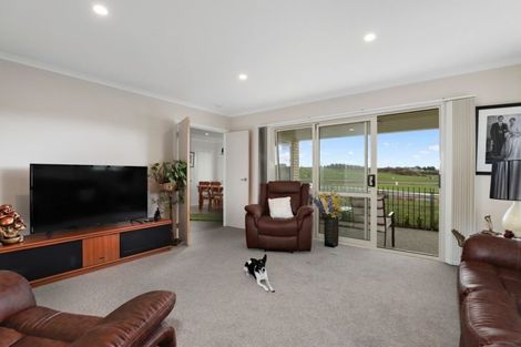 Photo of property in 11 Bragato Way, Te Kauwhata, 3710
