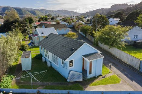 Photo of property in 2a Macky Street, Taita, Lower Hutt, 5011