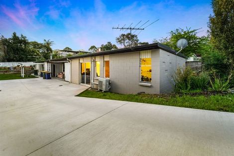 Photo of property in 1/50 Watea Road, Torbay, Auckland, 0630
