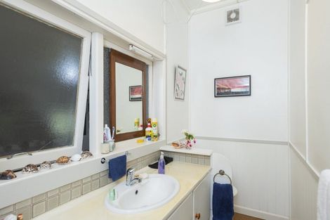 Photo of property in 2212 Matawai Road, Te Karaka, 4093