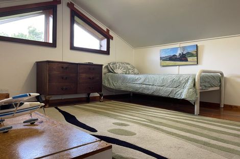 Photo of property in 19 Rathbone Street, Waipawa, 4210