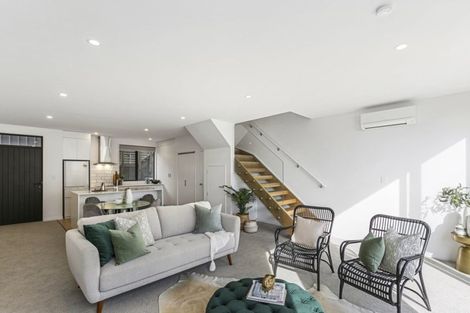 Photo of property in 12/80u Seatoun Heights Road, Seatoun, Wellington, 6022