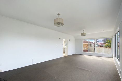 Photo of property in 24 Hillcrest Road, Papatoetoe, Auckland, 2025