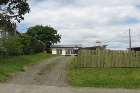 Photo of property in 9 Tiri Road, Manly, Whangaparaoa, 0930