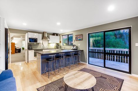 Photo of property in 48 Sailmaker Close, Whitby, Porirua, 5024