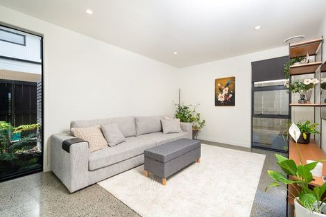 Photo of property in 2 Makete Crescent, Hobsonville, Auckland, 0618
