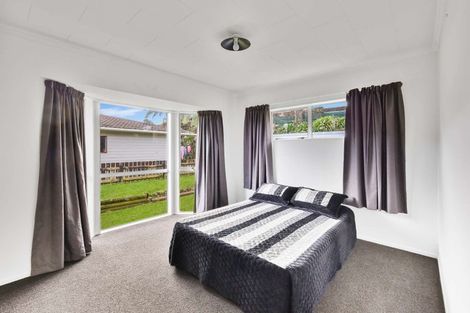 Photo of property in 102 Heta Road, Highlands Park, New Plymouth, 4312
