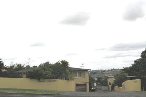 Photo of property in 7/270 Sunset Road, Windsor Park, Auckland, 0632
