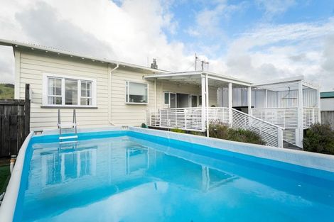 Photo of property in 80 Thames Road, Paeroa, 3600