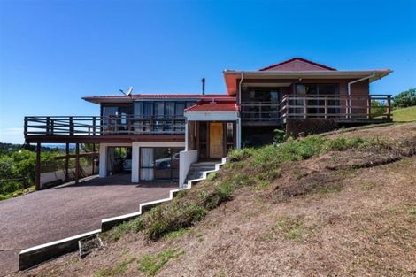 Photo of property in 1010 Scenic Drive North, Swanson, Auckland, 0816