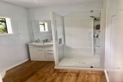 Photo of property in 20 Hills Road, Tongaporutu, Urenui, 4378