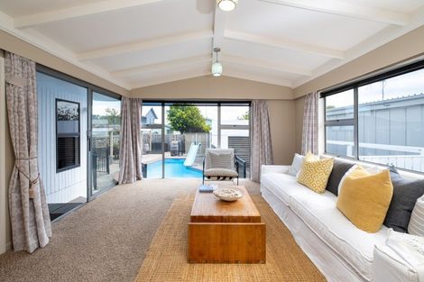 Photo of property in 118 Charles Street, Westshore, Napier, 4110