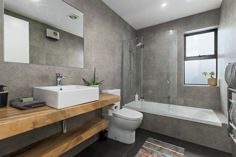 Photo of property in 11 Violet Way, Lower Shotover, Queenstown, 9304