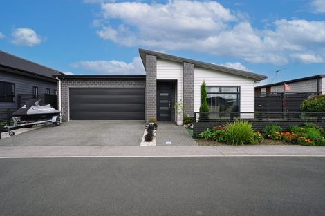 Photo of property in 33 Medway Place, Chartwell, Hamilton, 3210