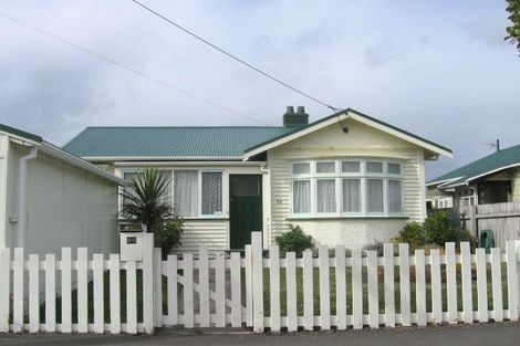 Photo of property in 26 Palm Avenue, Lyall Bay, Wellington, 6022