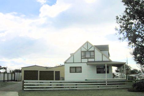 Photo of property in 12 Garnet Drive, Papamoa Beach, Papamoa, 3118