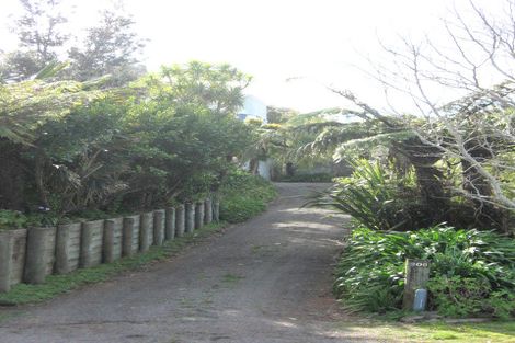 Photo of property in 200 Paku Drive, Tairua, 3508