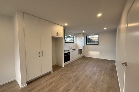 Photo of property in 12/39 Pakuranga Road, Pakuranga, 2010