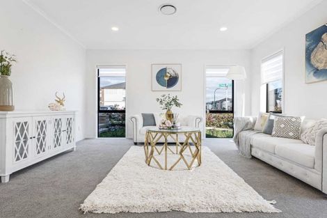 Photo of property in 62 Donegal Park Drive, Flat Bush, Auckland, 2019