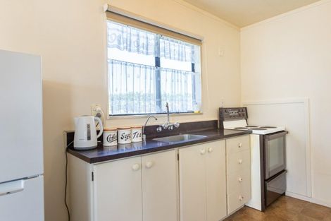 Photo of property in 16 Burgoyne Street, Woodville, 4920