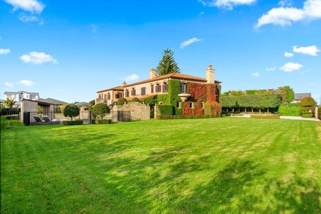 Photo of property in 17 Pararekau Road, Karaka, Papakura, 2580