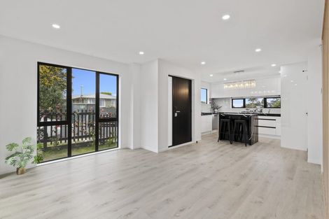 Photo of property in 6c Pikitea Road, Mangere Bridge, Auckland, 2022