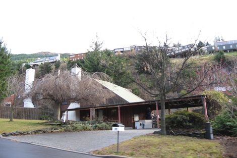 Photo of property in 49 Goldfield Heights, Queenstown, 9300