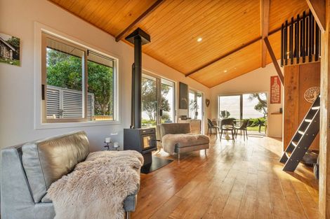 Photo of property in 122 Mangakahia Drive, Whangapoua, Coromandel, 3582