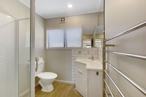 Photo of property in 3/22 Evelyn Place, Hillcrest, Auckland, 0627