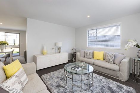 Photo of property in 2 Tamapahore Boulevard, Papamoa Beach, Papamoa, 3118