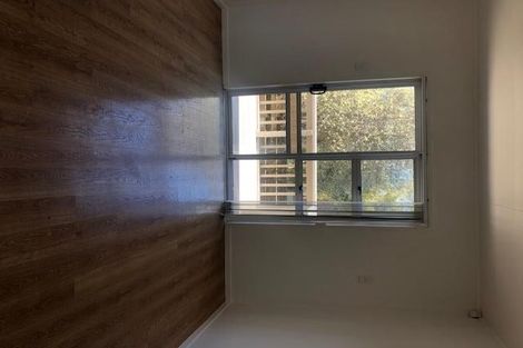 Photo of property in 184/84a Greenslade Crescent, Northcote, Auckland, 0627
