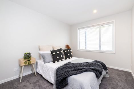 Photo of property in 12 George Yee Place, Taradale, 4112