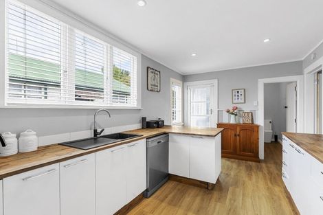 Photo of property in 92a Milson Line, Milson, Palmerston North, 4414