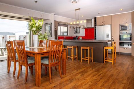 Photo of property in 413a Baylys Coast Road, Dargaville, 0377