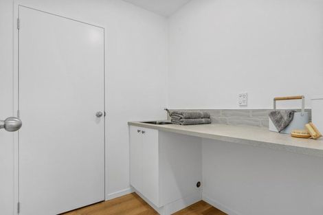 Photo of property in 2/14 Farquhars Road, Redwood, Christchurch, 8051