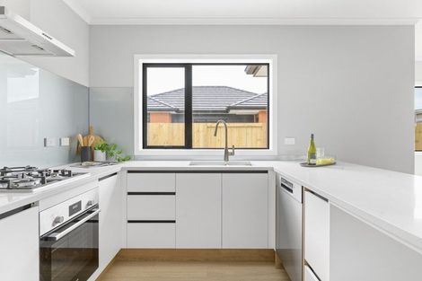Photo of property in 10u2 Norman Street, Nawton, Hamilton, 3200