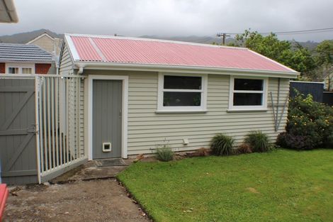 Photo of property in 26 Hewer Crescent, Naenae, Lower Hutt, 5011