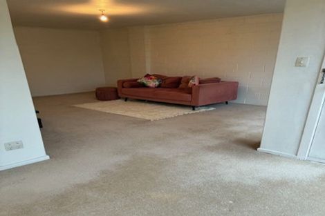 Photo of property in 2/3 Kowhai Street, Eastbourne, Lower Hutt, 5013