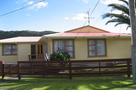 Photo of property in 92 Peel Place, Wainuiomata, Lower Hutt, 5014