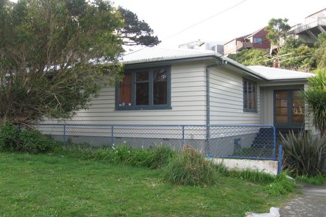 Photo of property in 8 Ironside Road, Johnsonville, Wellington, 6037