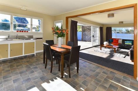 Photo of property in 36 Springs Road, Hornby, Christchurch, 8042