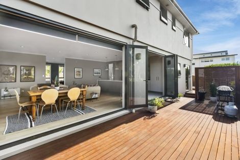 Photo of property in 34 Manhattan Rise, Orewa, 0931