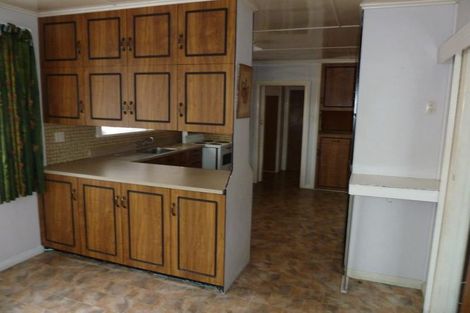 Photo of property in 42 Seaforth Avenue, Milson, Palmerston North, 4414