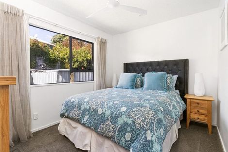 Photo of property in 18 Haywards Lane, Duvauchelle, 7581