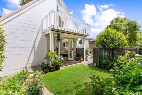 Photo of property in 46 Albert Road, Devonport, Auckland, 0624