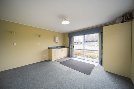 Photo of property in 1127 Te Anau Mossburn Highway, Hillside, Te Anau, 9672