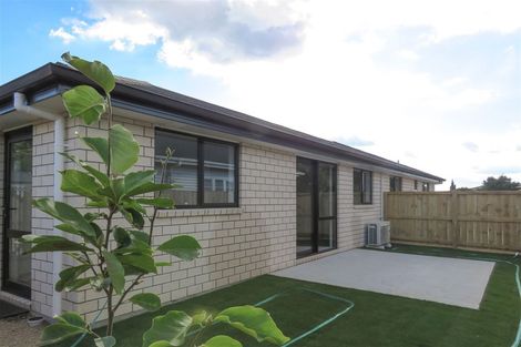 Photo of property in 35u2 Karaka Street, Nawton, Hamilton, 3200