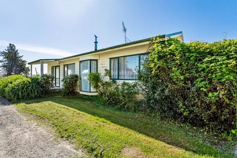 Photo of property in 215 Riverbend Road, Meeanee, Napier, 4110